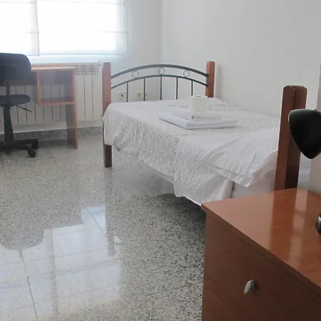 Residencia Universitaria Atilano Coco * Salamanka