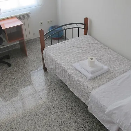 Appartamento Residencia Universitaria Atilano Coco *
