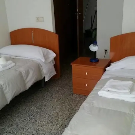 Residencia Universitaria Atilano Coco *